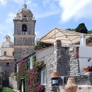 la-bouganvilla.hotelitalianriviera.com/