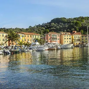 casa-lella-portovenere.hotelitalianriviera.com/